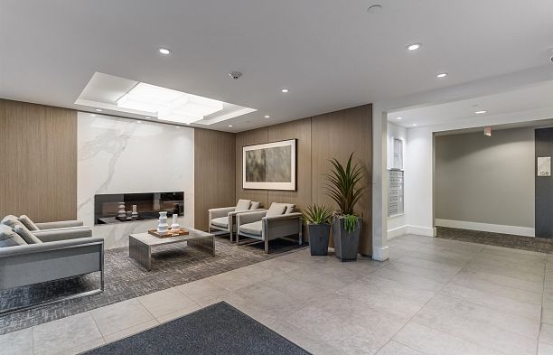 608 6677 Cambie Street South Cambie