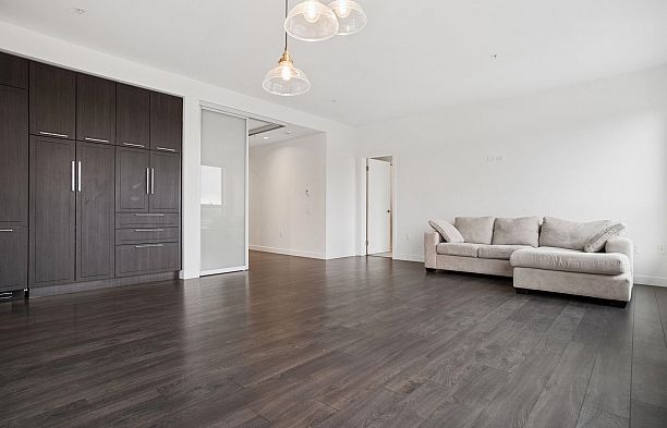 608 6677 Cambie Street South Cambie