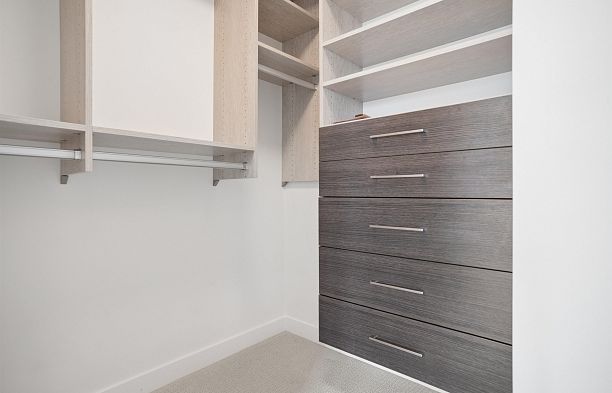 608 6677 Cambie Street South Cambie