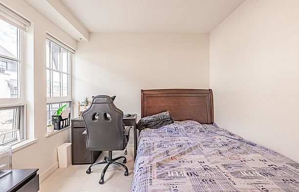 7903 Oak Street Marpole