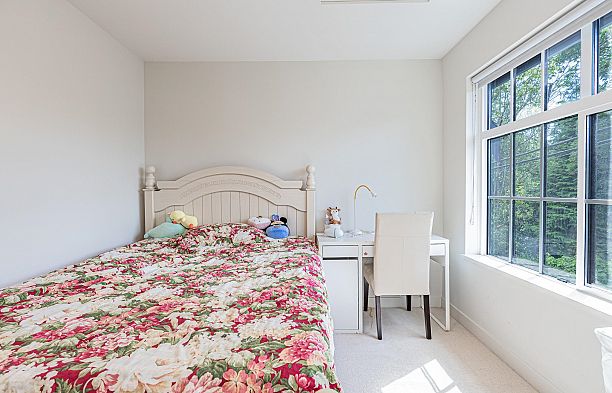 7903 Oak Street Marpole