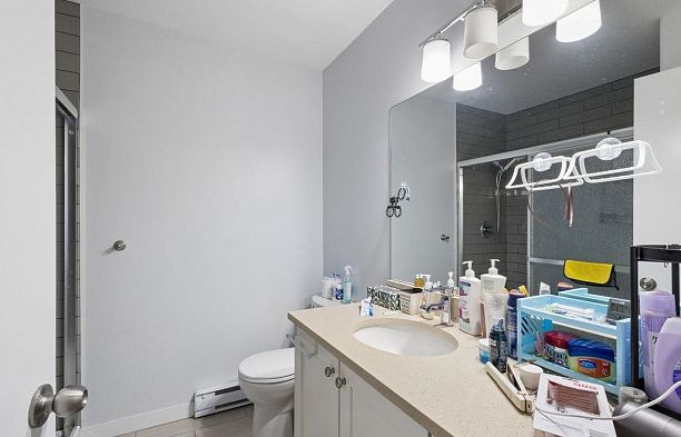 311 444 W 49th Avenue South Cambie