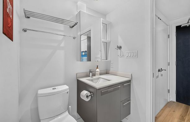 2206 8131 Nunavut Lane Marpole