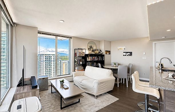 2606 488 SW Marine Drive Marpole
