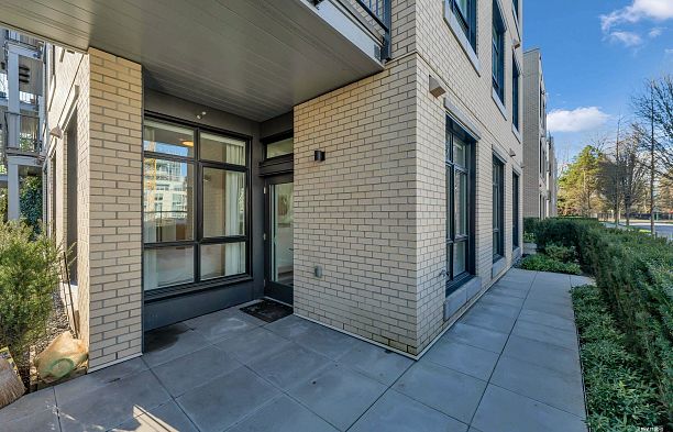 101 5007 Ash Street Cambie