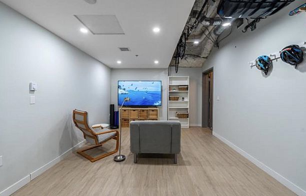 4066 Yukon Street Cambie