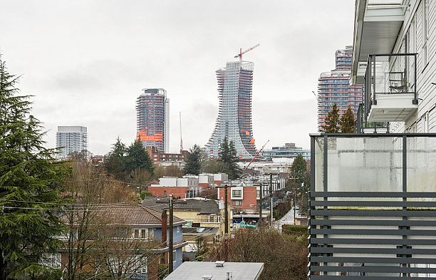 608 6677 Cambie Street South Cambie