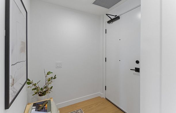 307 8120 Oak Street Marpole