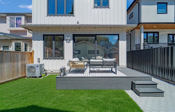 2 448 W 20th Avenue Cambie