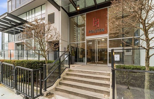 2303 1325 Rolston Street Downtown VW