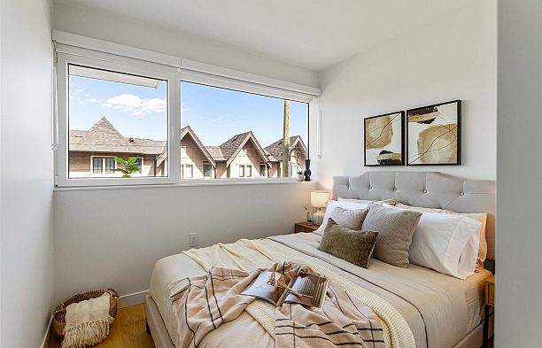 307 8120 Oak Street Marpole
