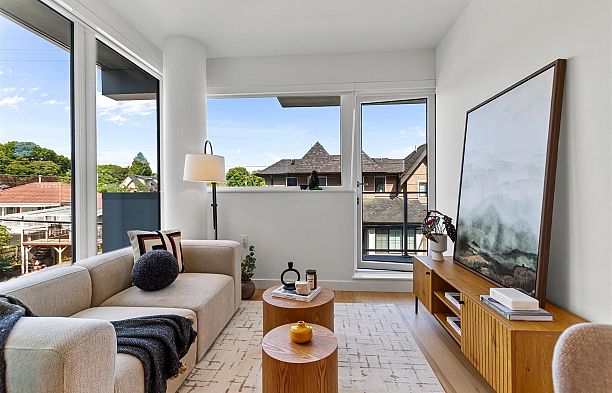 307 8120 Oak Street Marpole