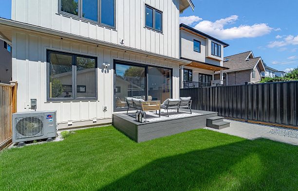 2 448 W 20th Avenue Cambie