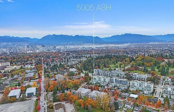 302 5005 Ash Street Cambie