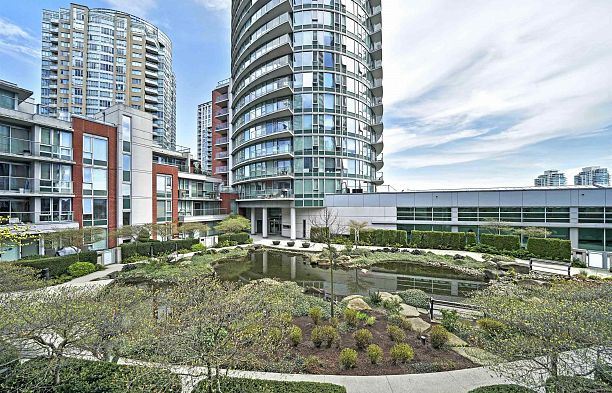 905 58 Keefer Place Downtown VW