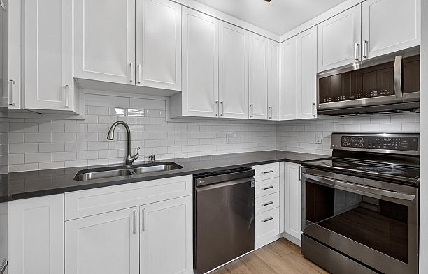 101 8645 Osler Street Marpole
