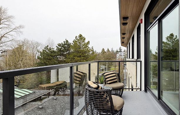 302 5005 Ash Street Cambie