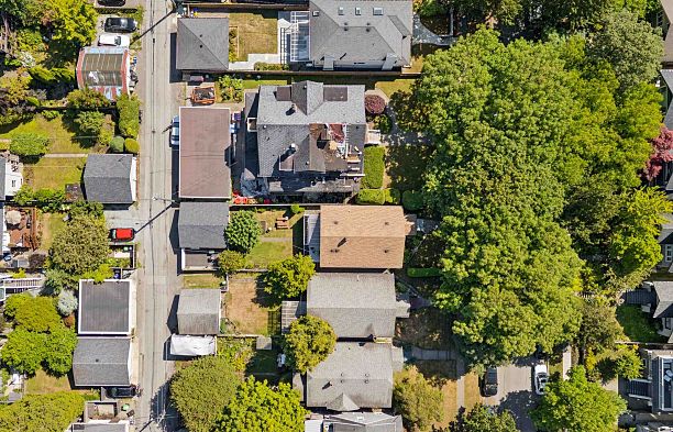461 W 18th Avenue Cambie