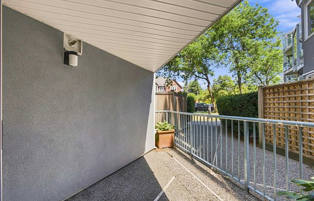 108 2020 W 8th Avenue Kitsilano