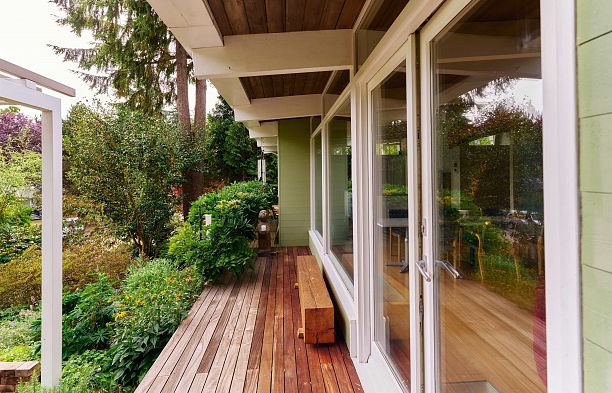 1715 W 68th Avenue S.W. Marine