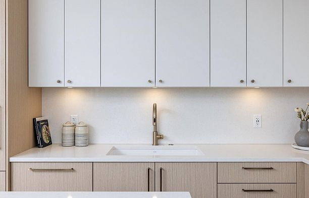 302 5005 Ash Street Cambie