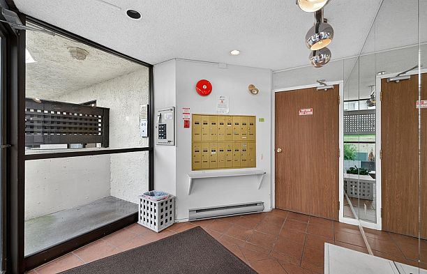 101 8645 Osler Street Marpole