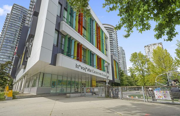 905 58 Keefer Place Downtown VW