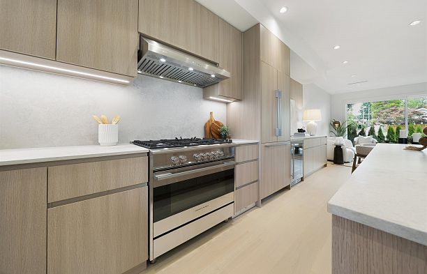 2 1958 W 60th Avenue S.W. Marine