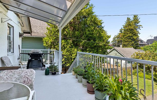 461 W 18th Avenue Cambie