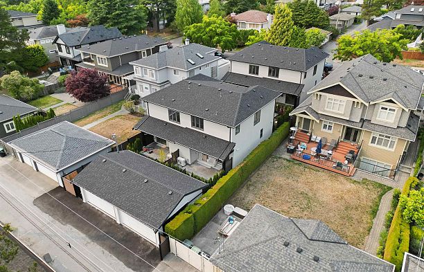 2 1958 W 60th Avenue S.W. Marine