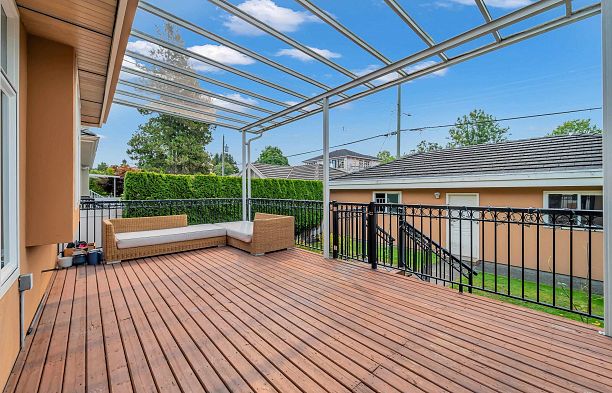 2498 W 22nd Avenue Arbutus