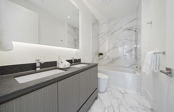 2 1958 W 60th Avenue S.W. Marine