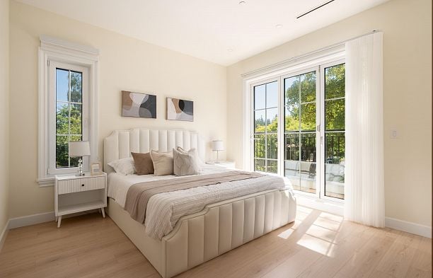 1 4503 W 15th Avenue Point Grey