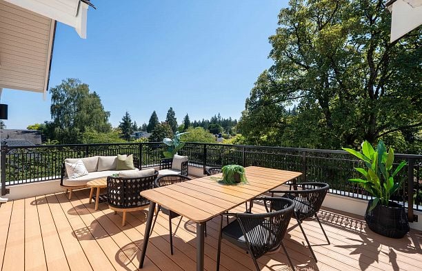 1 4503 W 15th Avenue Point Grey