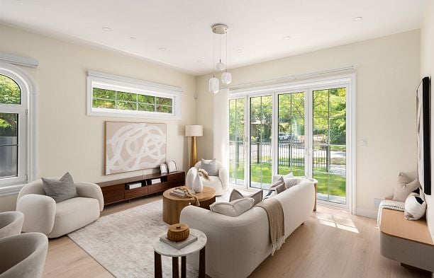 1 4503 W 15th Avenue Point Grey