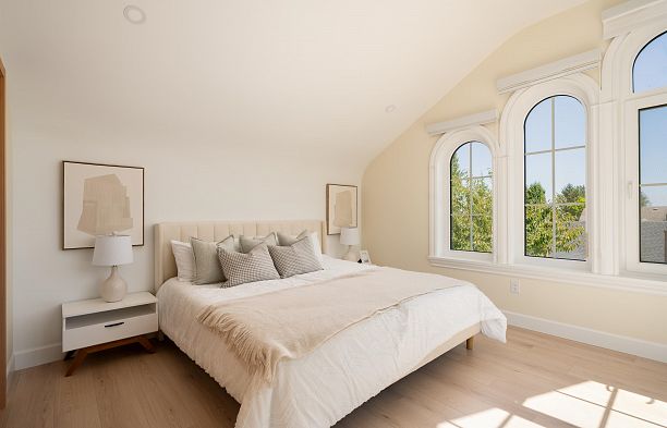 1 4503 W 15th Avenue Point Grey
