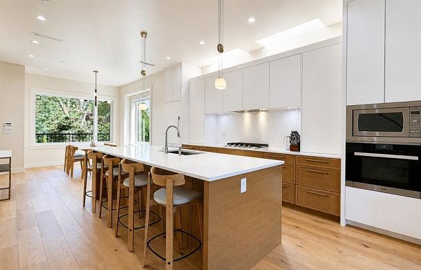 3214 W King Edward Avenue MacKenzie Heights