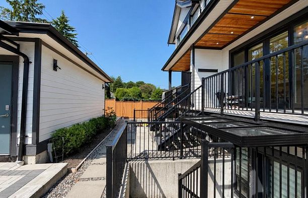 3214 W King Edward Avenue MacKenzie Heights