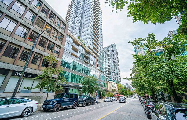 1408 888 Homer Street Downtown VW