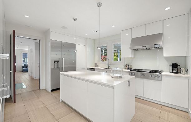 1407 W 33rd Avenue Shaughnessy