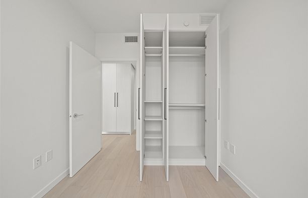 702 8415 Granville Street S.W. Marine