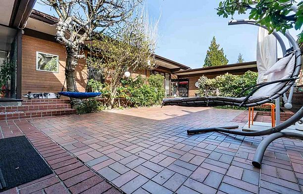 4290 Salish Drive University VW
