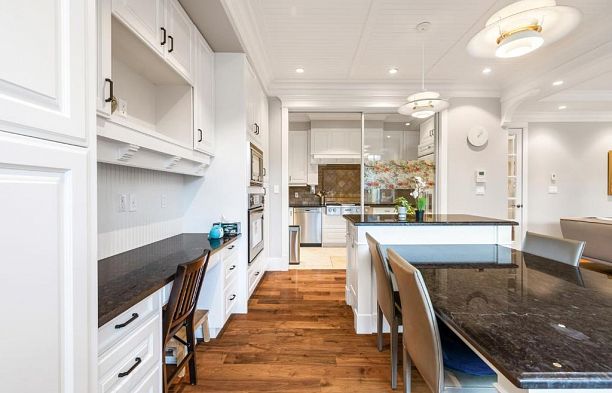 2979 W 31st Avenue MacKenzie Heights