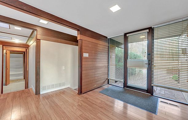 4290 Salish Drive University VW