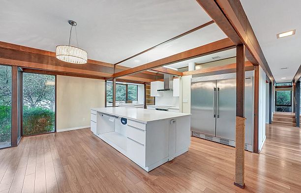 4290 Salish Drive University VW