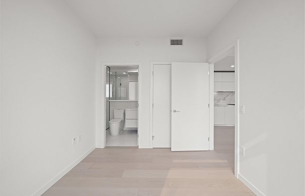 702 8415 Granville Street S.W. Marine