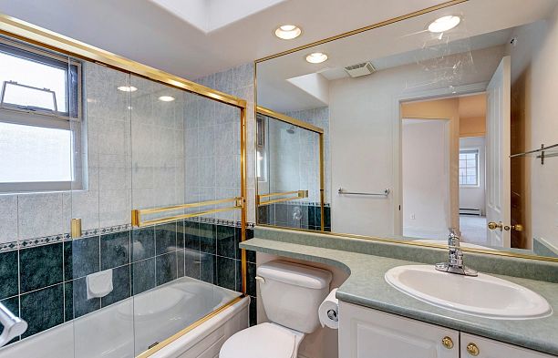 8468 Osler Street Marpole