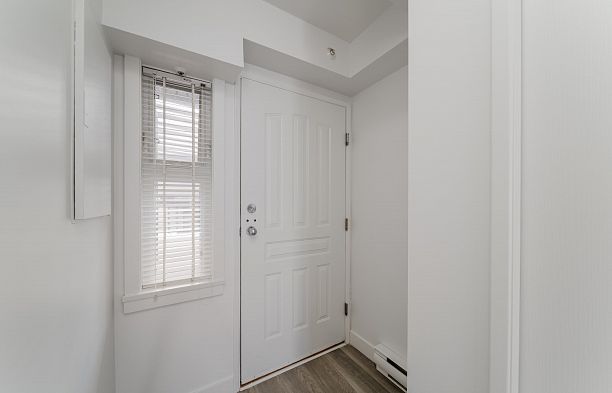 302 3788 W 10th Avenue Point Grey