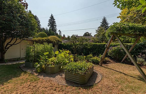 1738 W 66th Avenue S.W. Marine