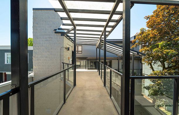 302 3788 W 10th Avenue Point Grey